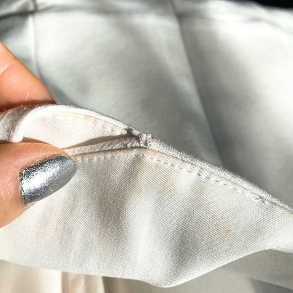 🐚 NICHOLAS IVORY COLD SHOULDER CORSET RUFFLE MINI DRESS! - Picture 12 of 16